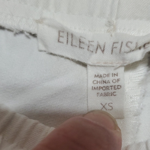 Eileen Fisher White Ankle Cropped Pants Lightweight Relaxed Fit - Picture 3 of 9